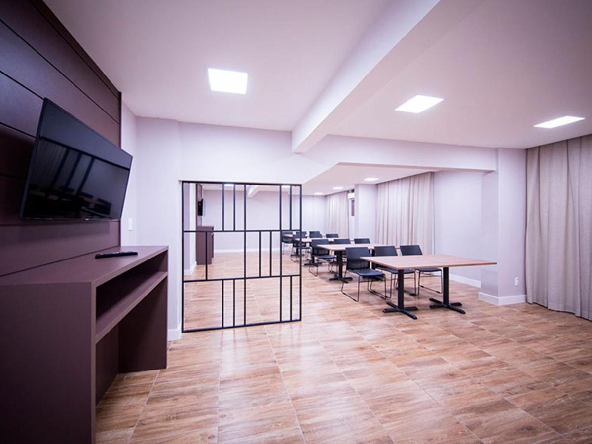 Vila Business Hotel Βόλτα Ρεντόντα Εξωτερικό φωτογραφία
